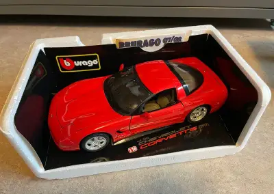 Chevrolet Corvette C5 1:18