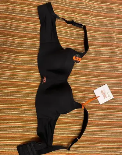 Panache - sportovní podprsenka - vel. 70C - barva černá