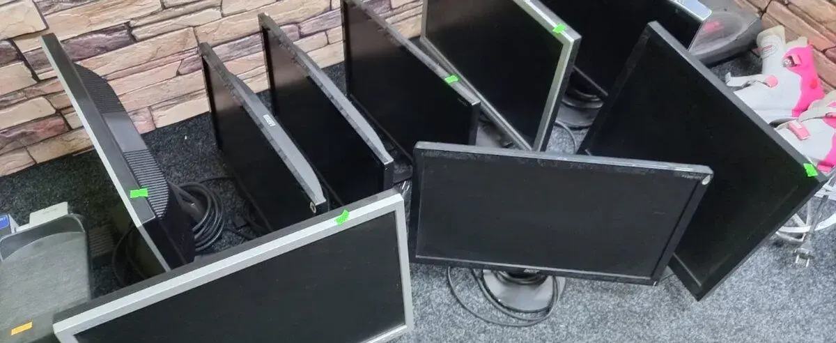 Monitory k PC