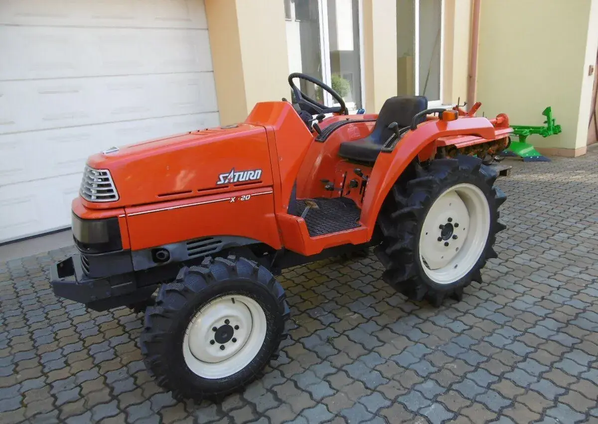 Malotraktor KUBOTA SATURN X20D s rotavátorem