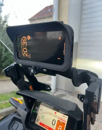 Držak na telefon honda nc750x