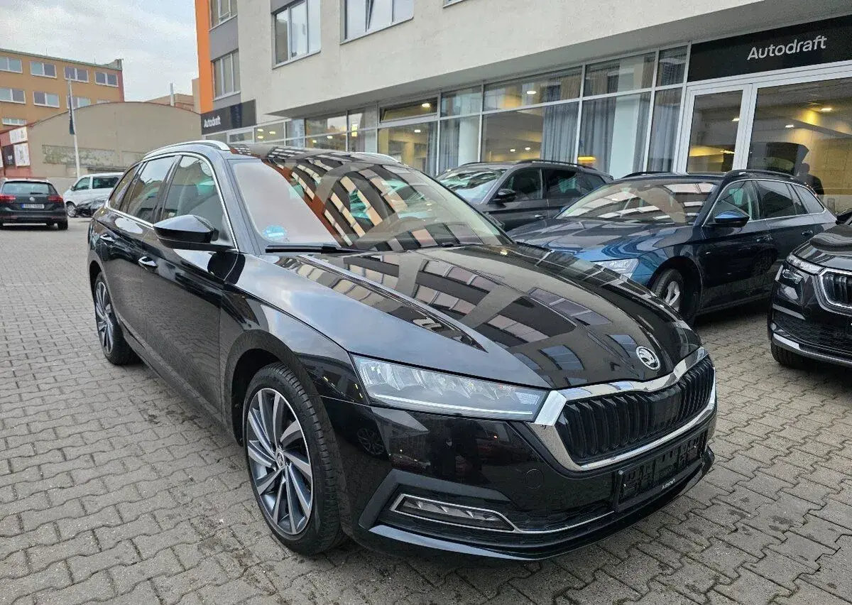 Škoda Octavia – 2023, 81 765 km