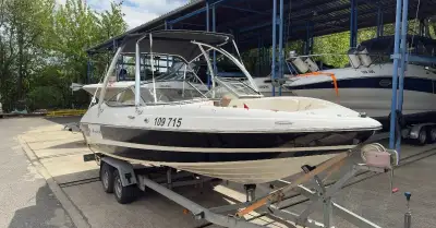 Motorový člun Mariah SX 22