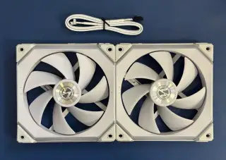 2x Lian Li UNI Fan SL140 RGB PWM White - 140mm ventilátory