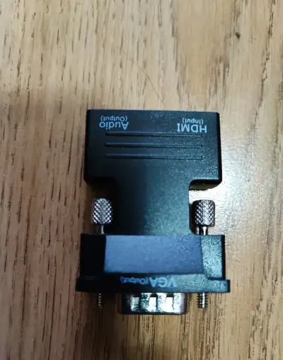 Redukce z VGA na HDMI a audio výstup