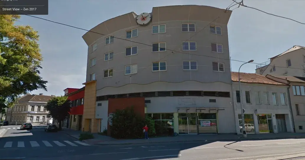 Pronájem obchodního prostoru 193 m²