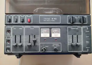Magnetofon B113