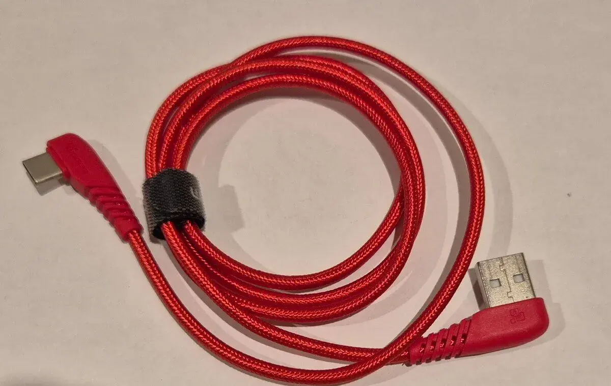 Datový kabel USB, USB C, 100 cm, ohnutý 90 stupňů