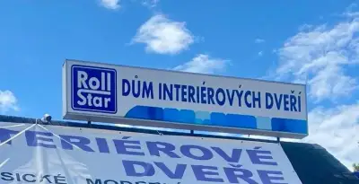 Svítící reklama