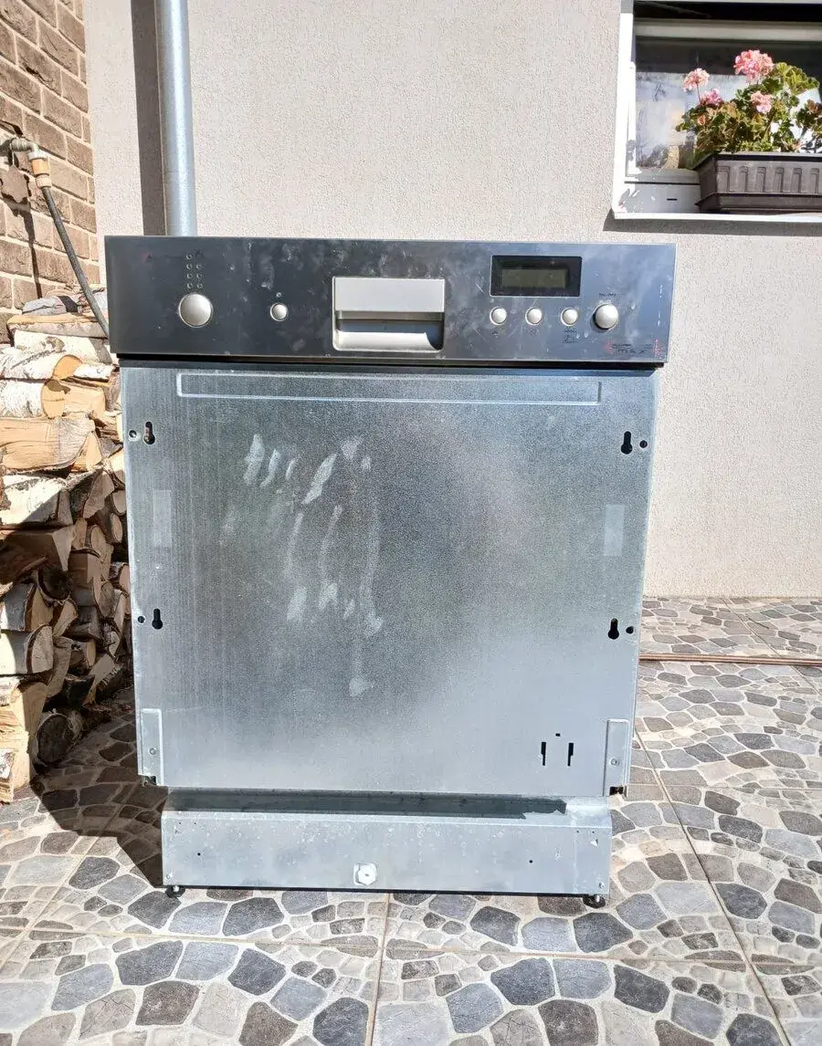 Whirpool myčka ADG 8930