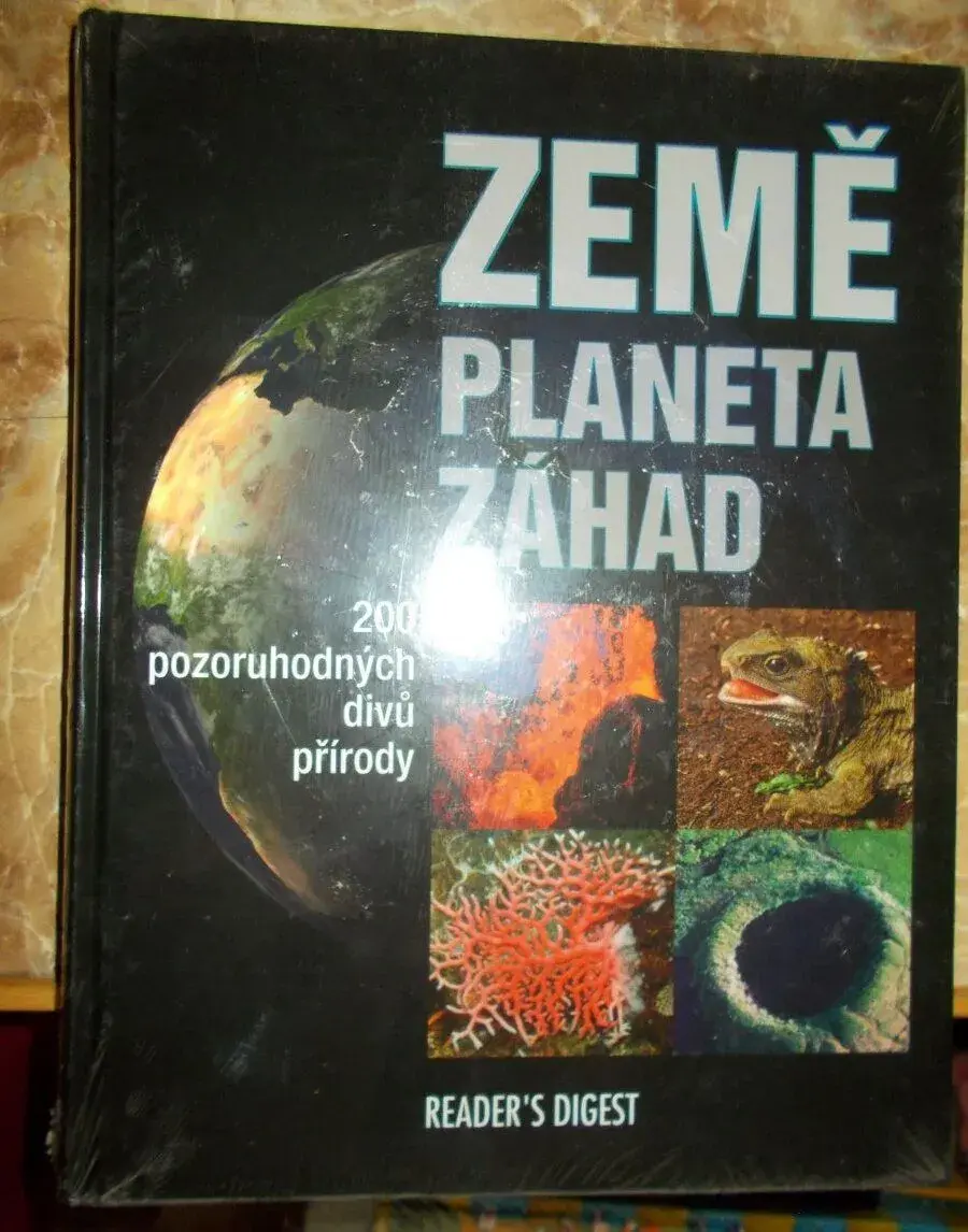 Země planeta záhad nová kniha