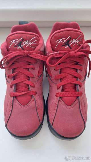 Detske basketbalove boty original Nike Air Jordan vel. 35,5