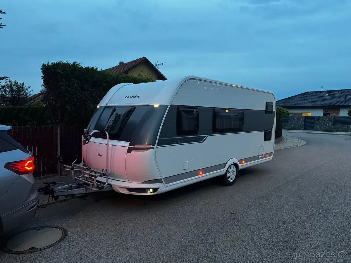 Hobby 490 Kmf palandy, mover, predstan,1750 kg