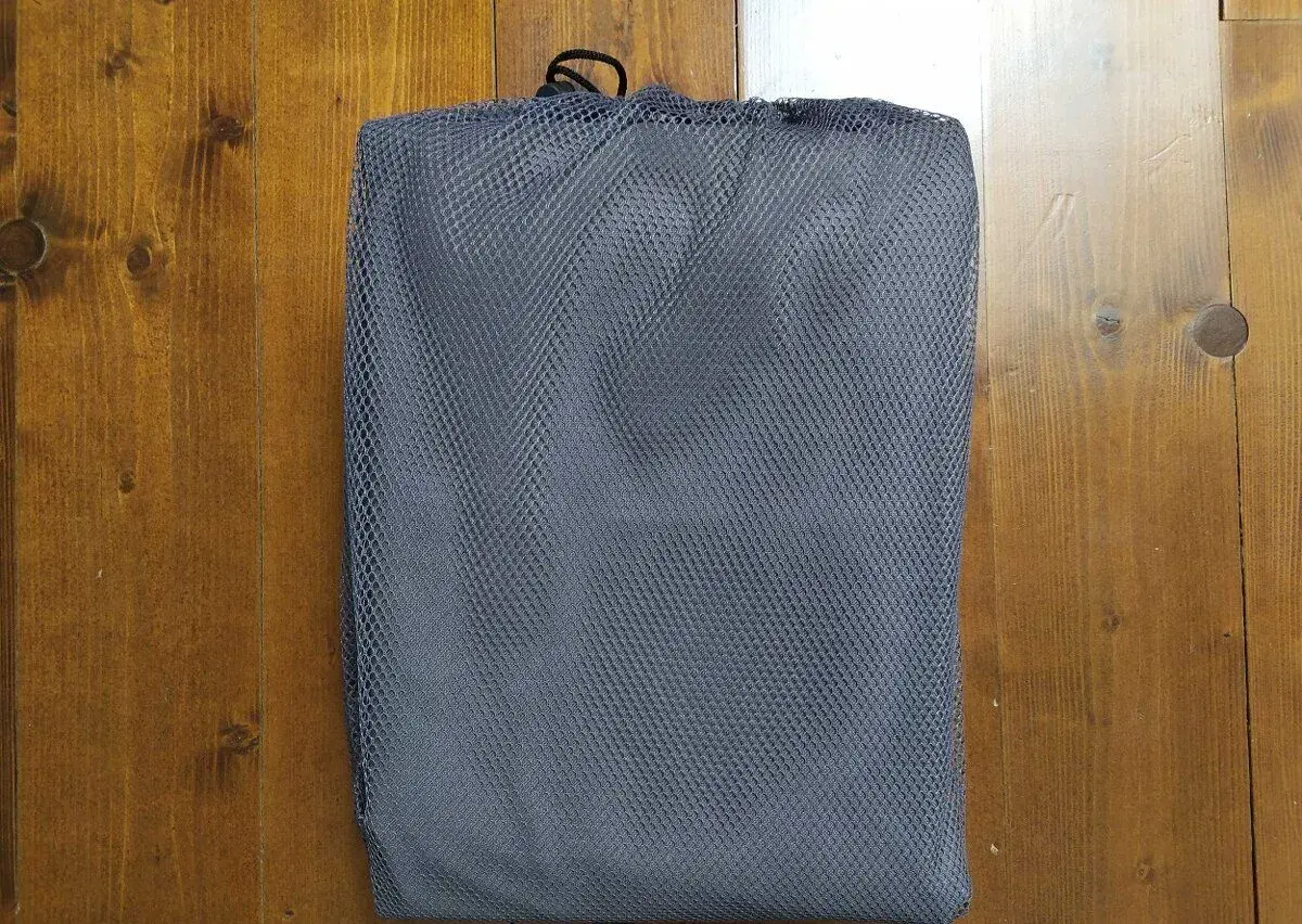 Ochranný kryt na zahradní sedací soupravu