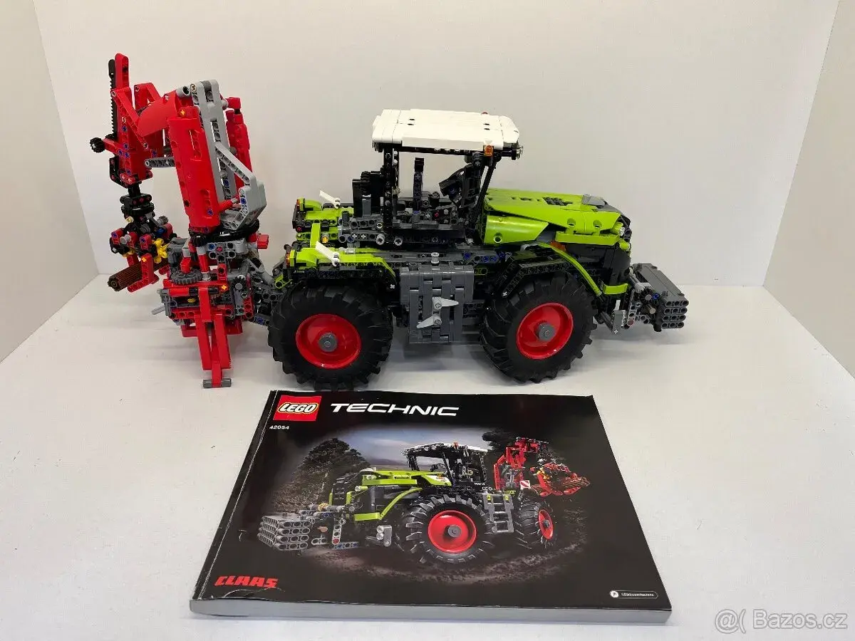 LEGO 42054 Technic - traktor Class Xerion 500