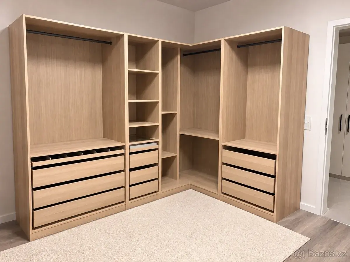Skrin ikea pax