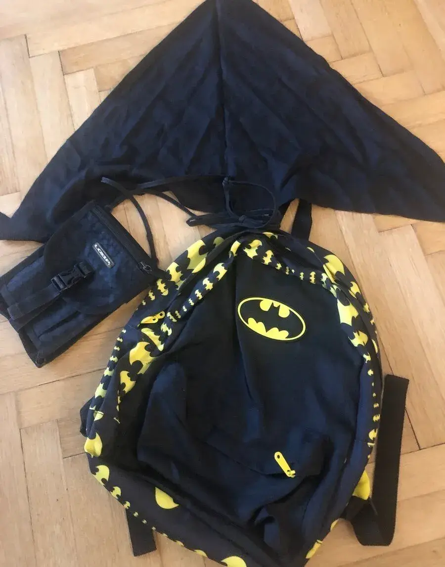 Novy batoh Batman, satek Vojenske policie, taska na krk.