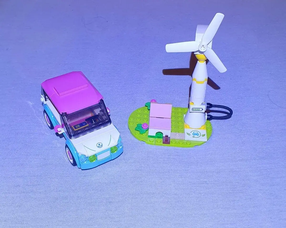 Olivia a její elektromobil - 41443
