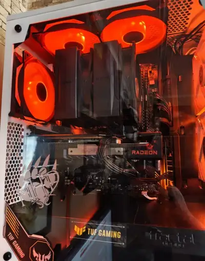 SAPPHIRE PULSE AMD Radeon RX 9060 XT GAMING OC 8G