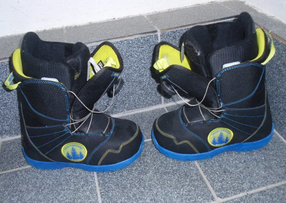 VEL.34 BOTY NA SNOWBOARD BURTON ZIPLINE BOA