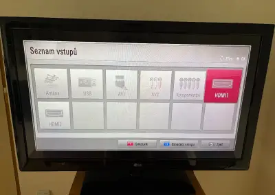 Televize LG, úhlopříčka 107 cm