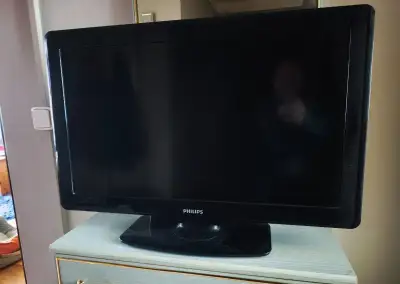 LED Televizor PHILIPS 80'