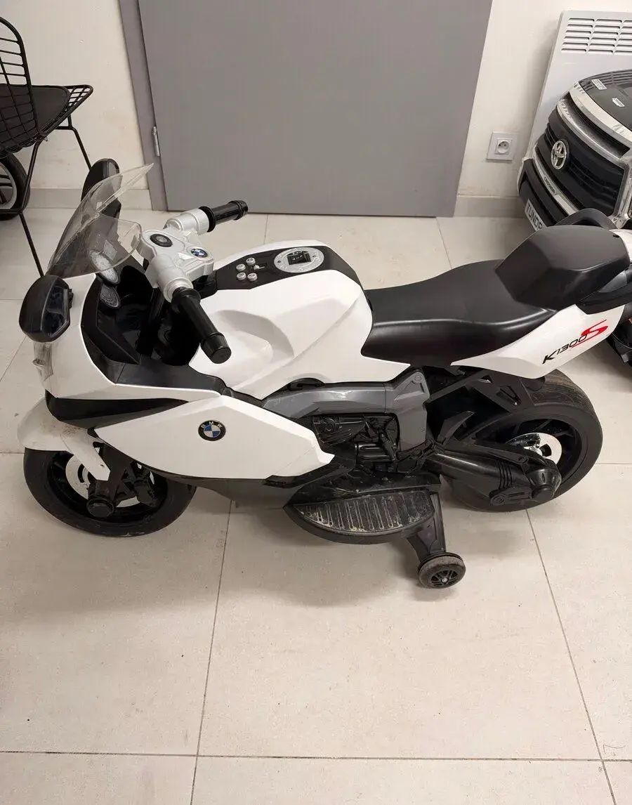 Dětská elektrická motorka BMW K1300