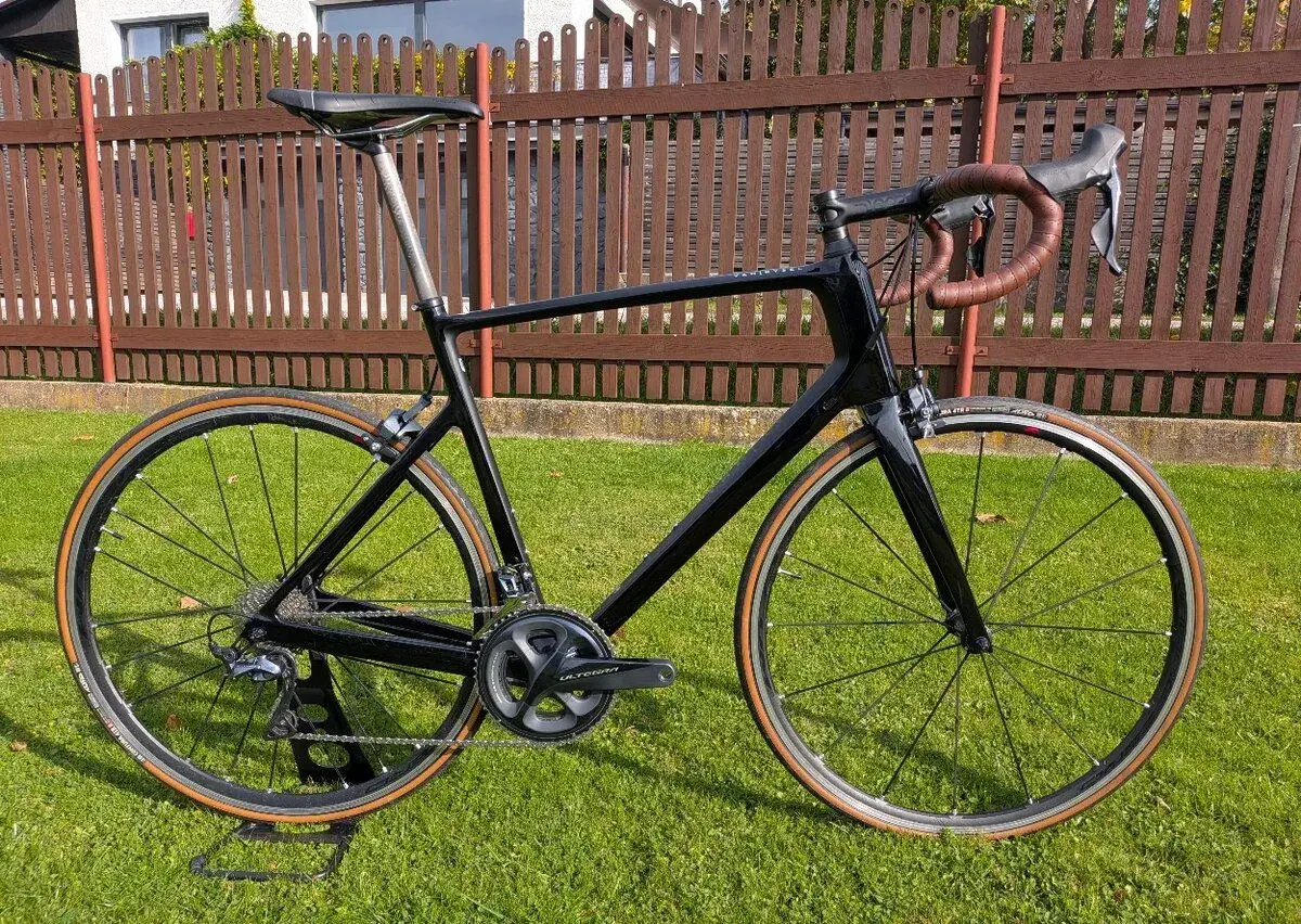 Van Rysel EDR CF Ultegra vel. XL (7.7 kg)