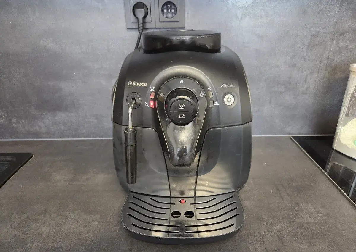 Kávovar Philips Saeco Xmall HD8645