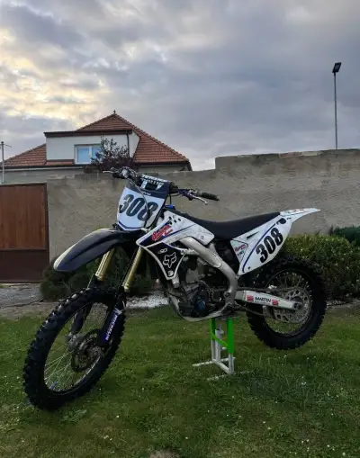 Kawasaki KX-F 250