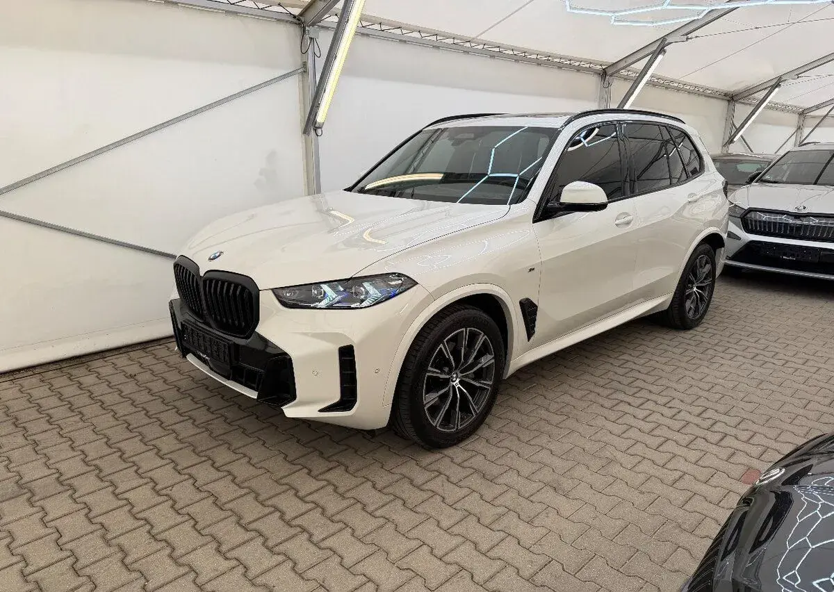 BMW X5 – 2023, 110 342 km