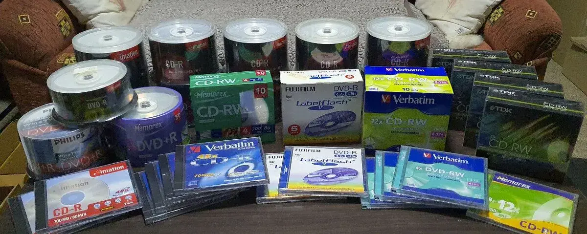 média CD-R/RW, DVD+R/RW
