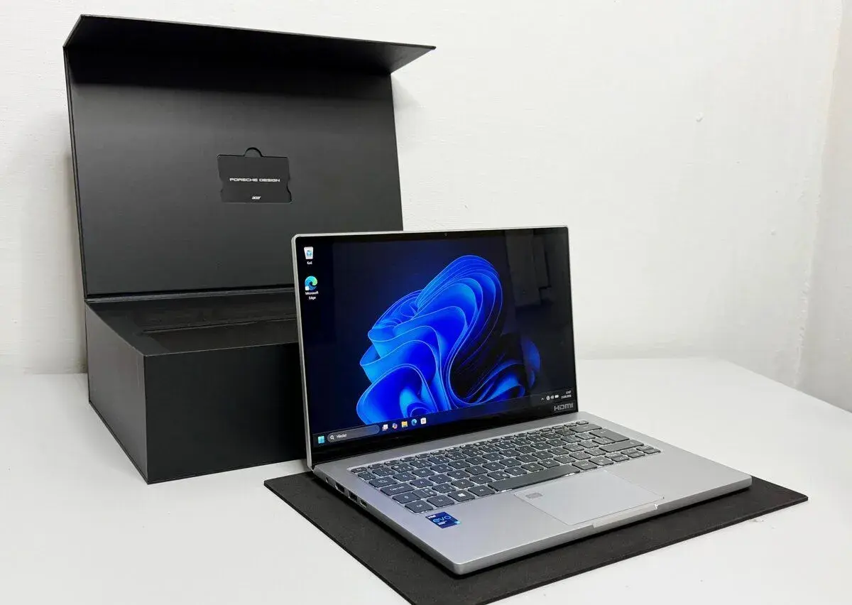 Porsche Design Acer Book RS – i5 | 8GB RAM | 512GB SSD | W11