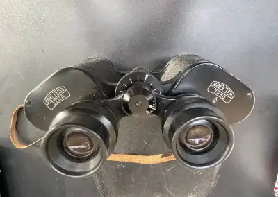 Kvalitní dalekohled 7x50 Carl Zeiss, perfektní obraz.