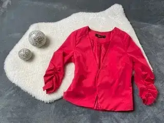 Růžové sako do pasu