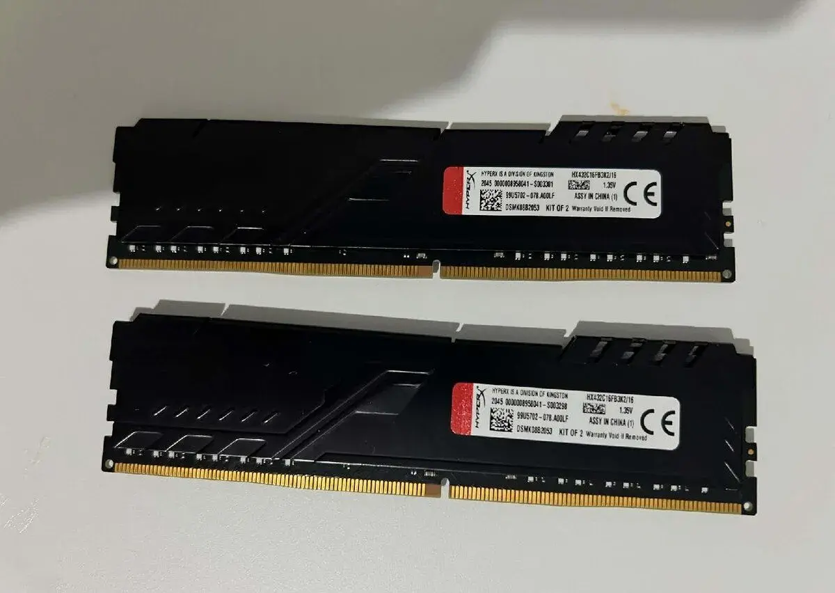 16GB DDR4 Kingston HyperX Fury 3200 MHz