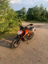 KTM Duke 125