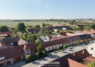 Stavební pozemek 606 m² v Mohelně: Ideální místo pro stavbu