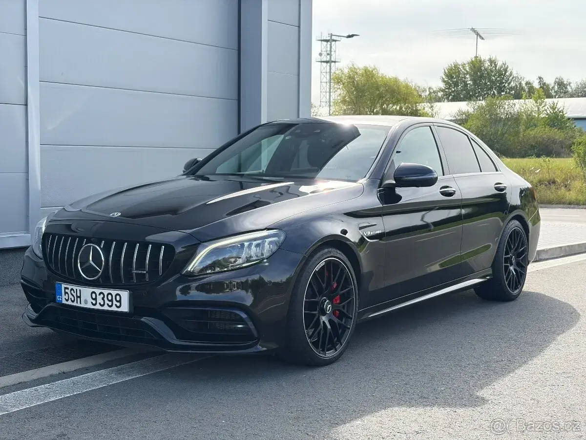Mercedes-Benz C63S – 2019, 151 023 km