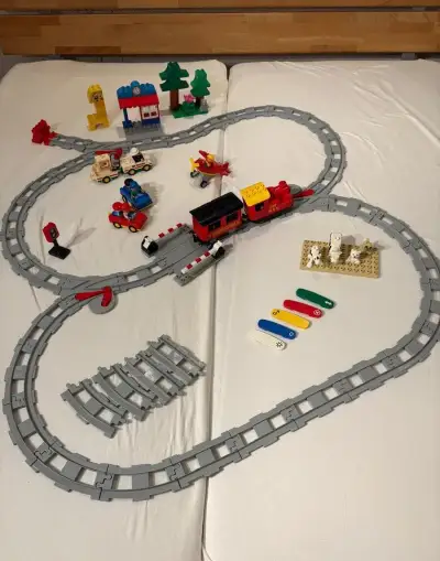 LEGO Duplo TRAIN / vlak + doplňky - SET 1