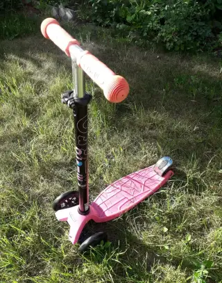 Koloběžka Micro Maxi