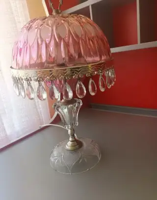 Starožitná stylová lampička