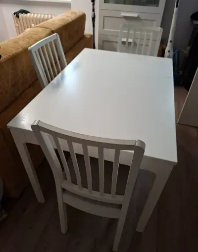 Jídelní set