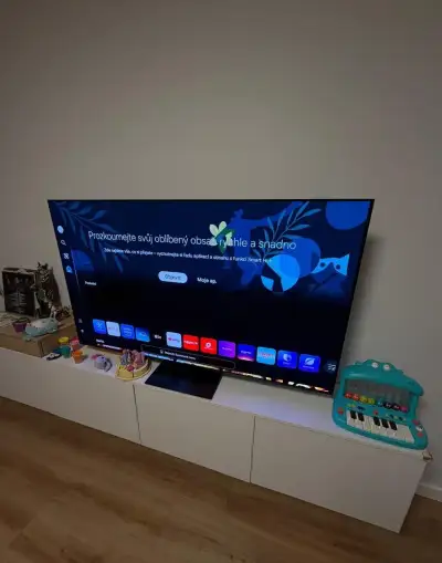 Samsung QE65S90C – 65" OLED 4K, 120 Hz, top stav