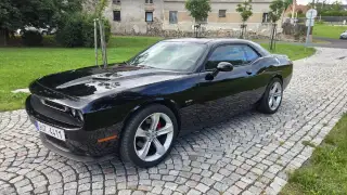 Dodge Challenger – 2018, 124 000 km