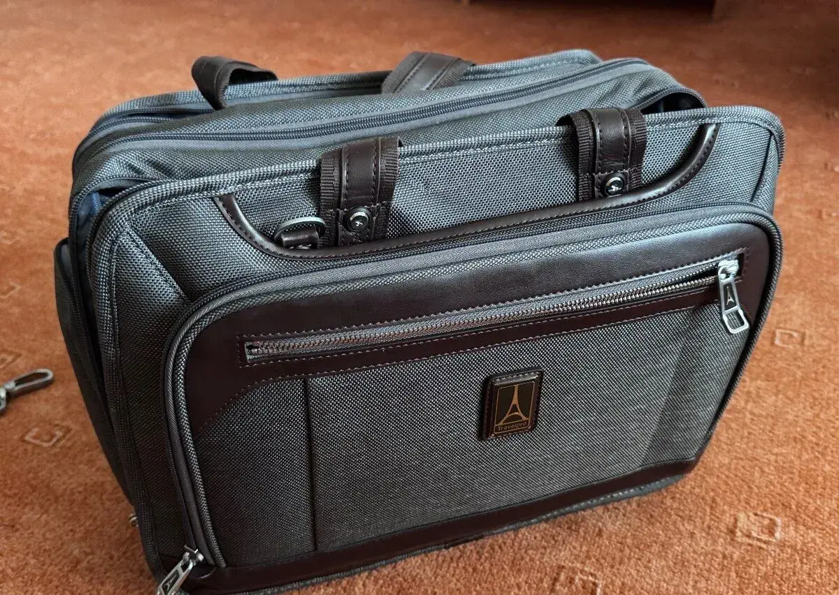 Business brašna přes rameno TravelPro