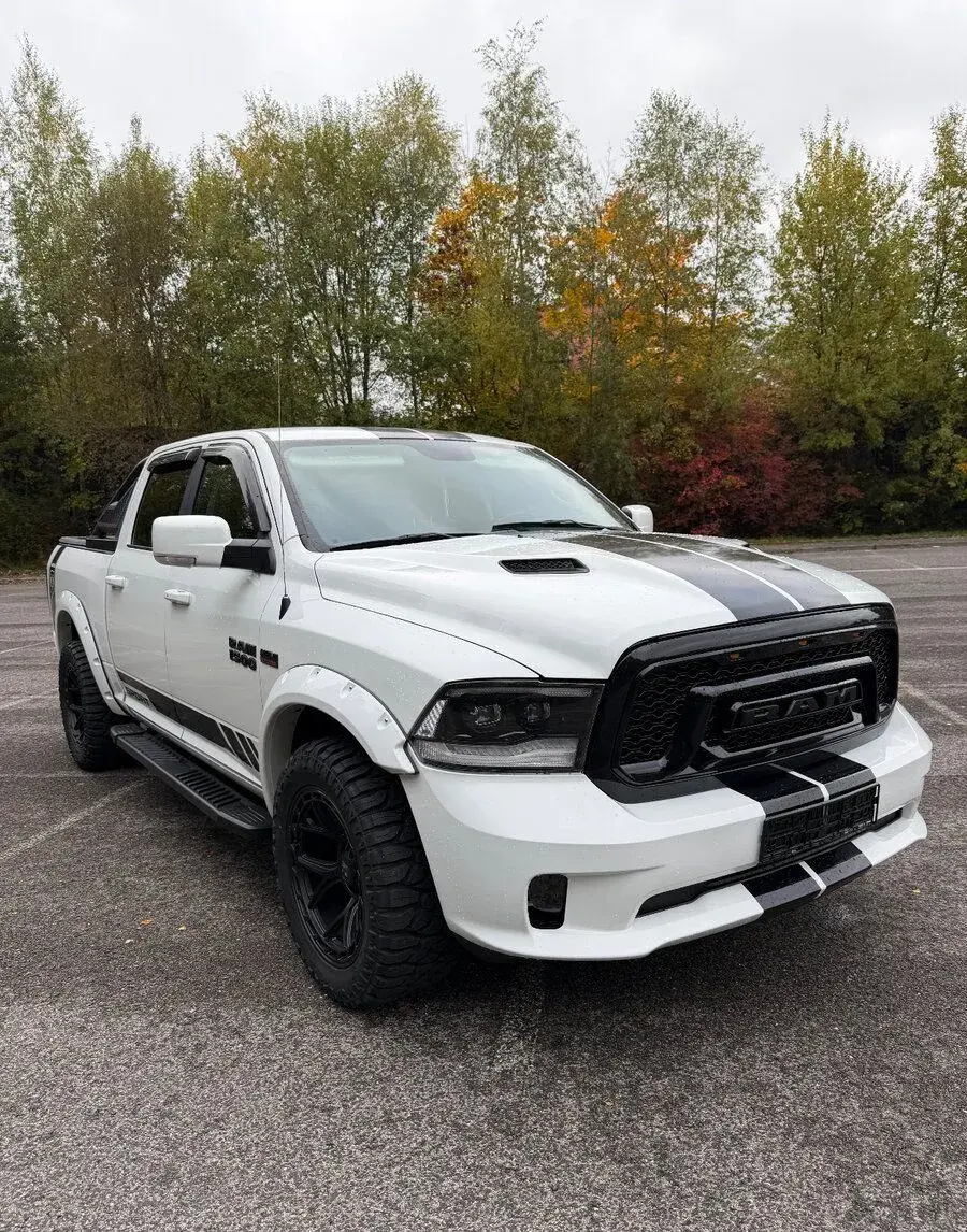 RAM 1500 SPORT 5.7 HEMI V8 | 4×4 | 2018 🇺🇸
