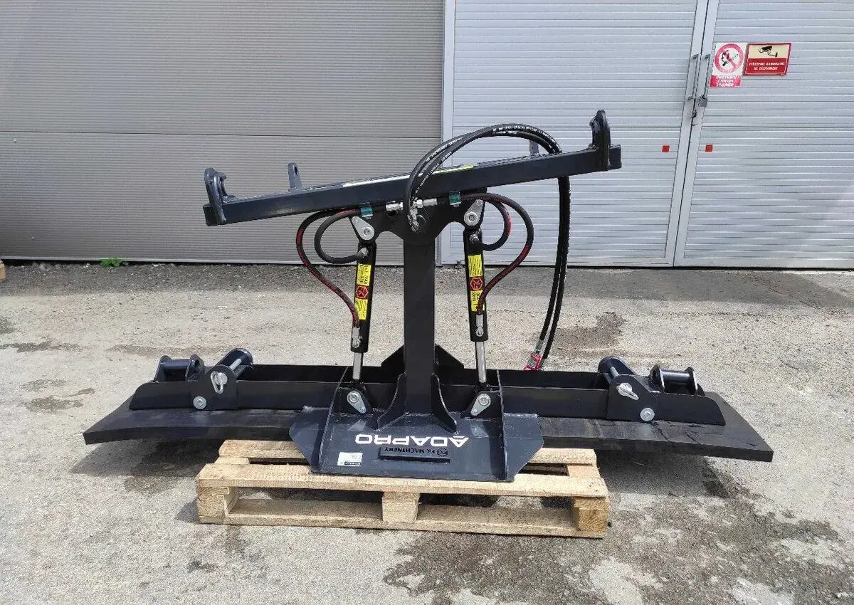 Gumová stěrka (shrnovač) s hydraulickým naklápěním