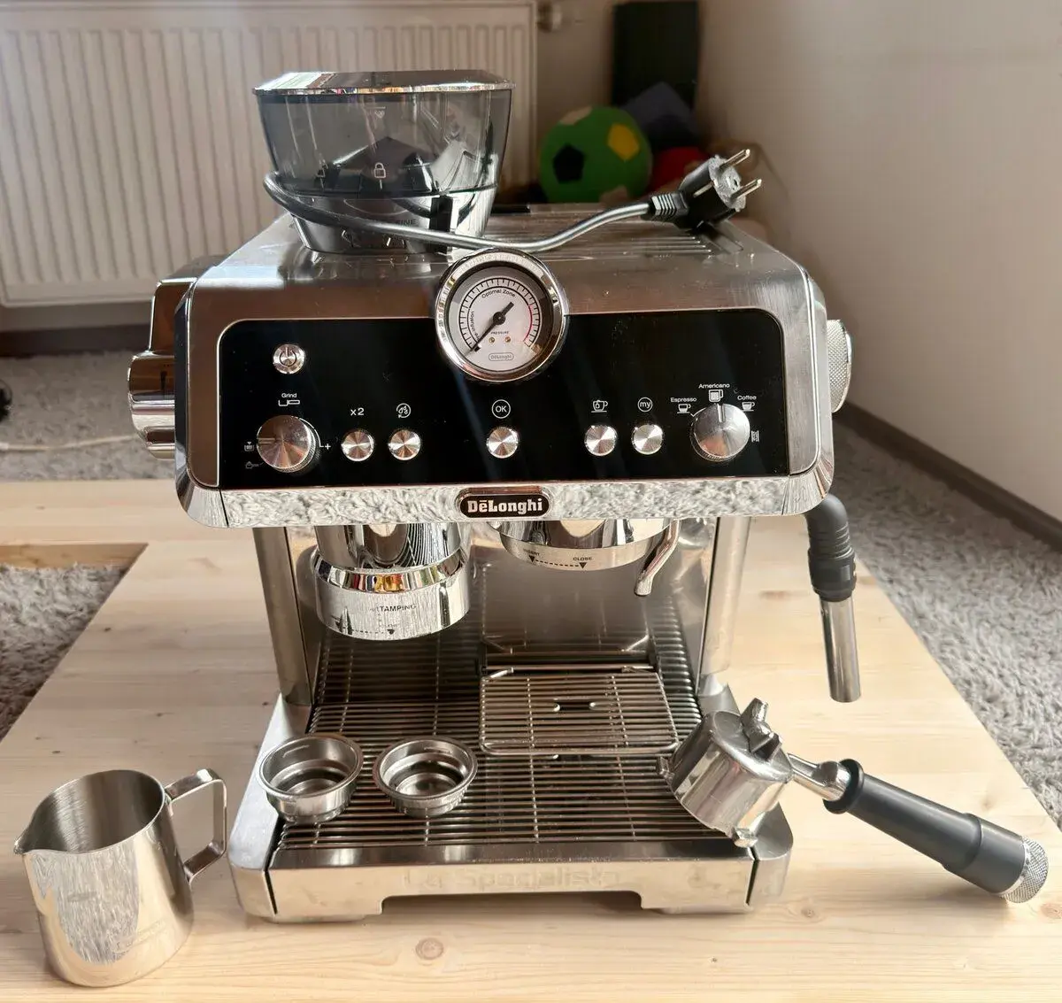 Kávovar Delonghi La Specialista EC9335