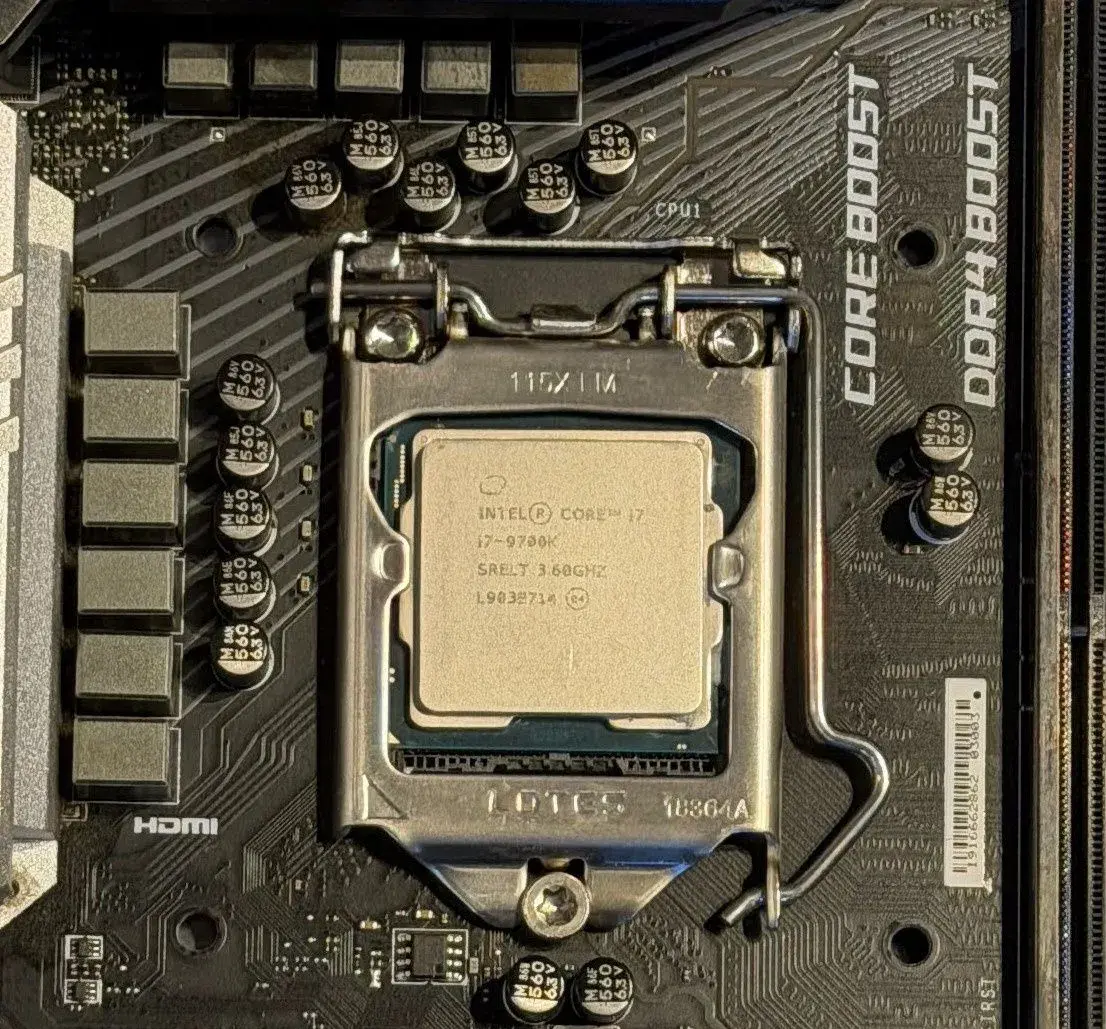 Procesor Intel Core i7-9700K - 8C/8T až 4,9GHz Socket 1151